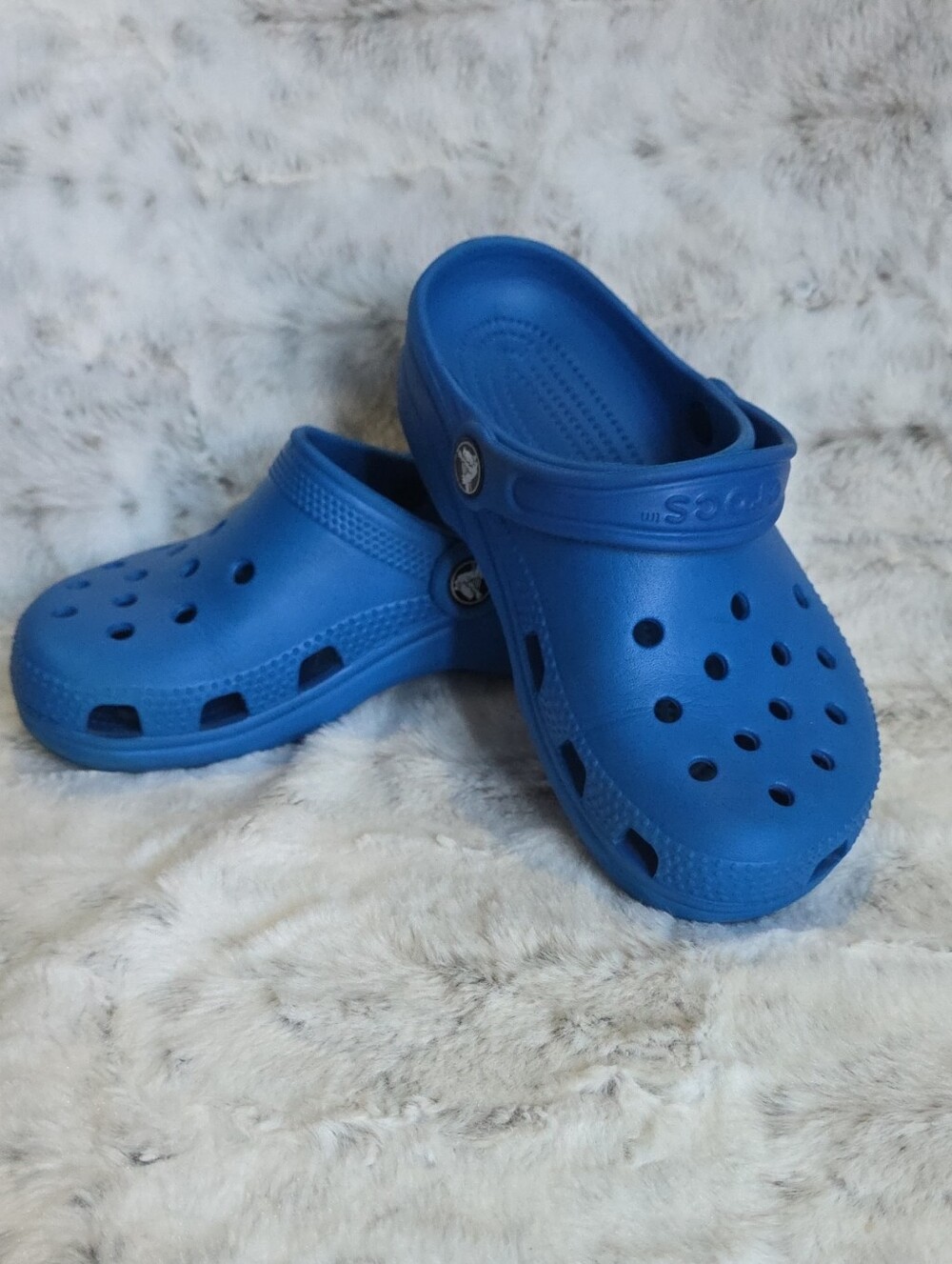 Pre-loved Kids Blue Croc-Style Slip-On Clogs Size J1